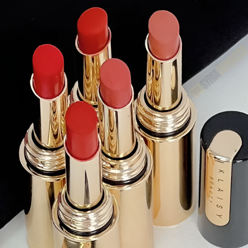 أحمر شفاه “كلايسي بيوتي” المطفي